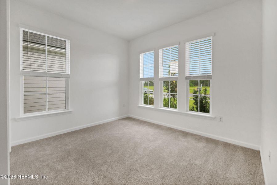 Spacious, unfurnished interior of a new home in Amberly, Green Cove Springs (Image 41).