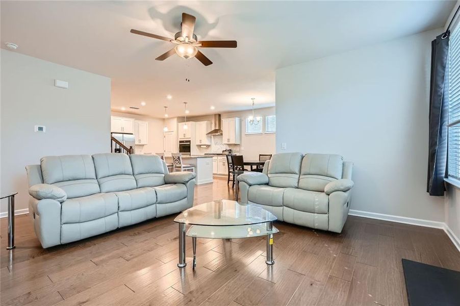 Furnished interior view inside a new home in , Dallas (Image 12).