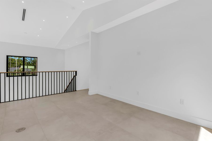 Spacious, unfurnished interior of a new home in , Jupiter (Image 15).