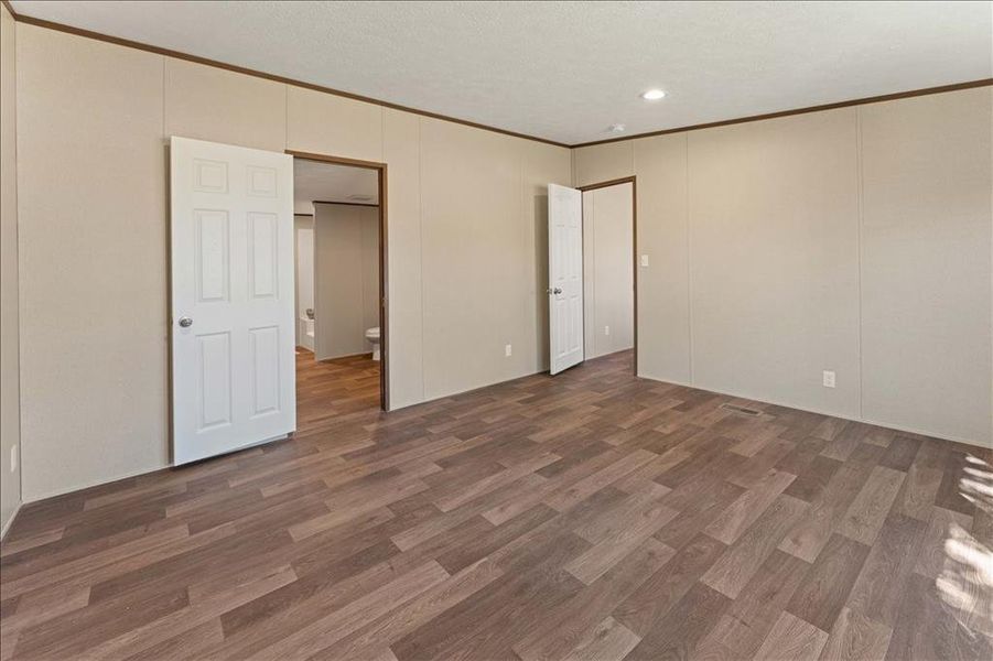 Spacious, unfurnished interior of a new home in , Sulphur Springs (Image 22). Spacious, unfurnished interior of a new home in , Sulphur Springs (Image 22).
