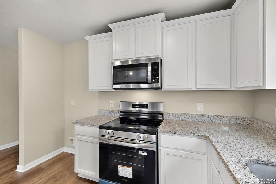 Image 31 of a home in Savannah Place. Image 31 of a home in Savannah Place.