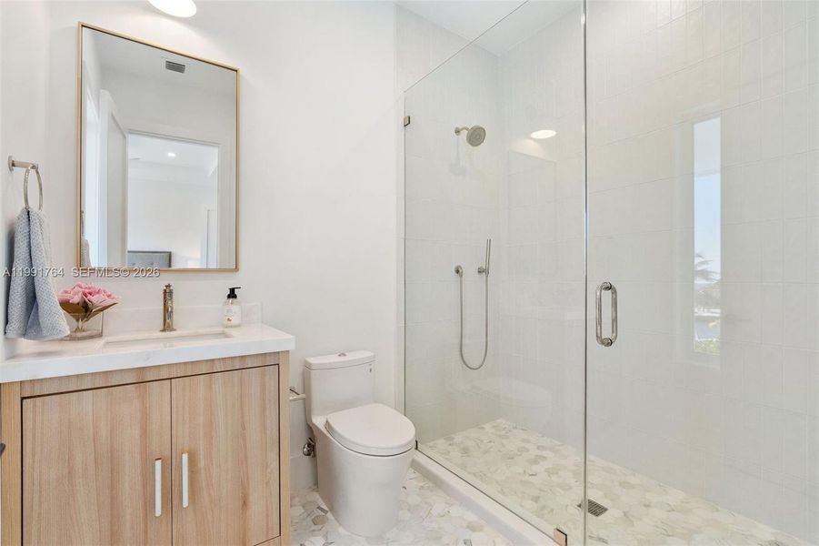 Furnished interior view inside a new home in , Key Largo (Image 63).