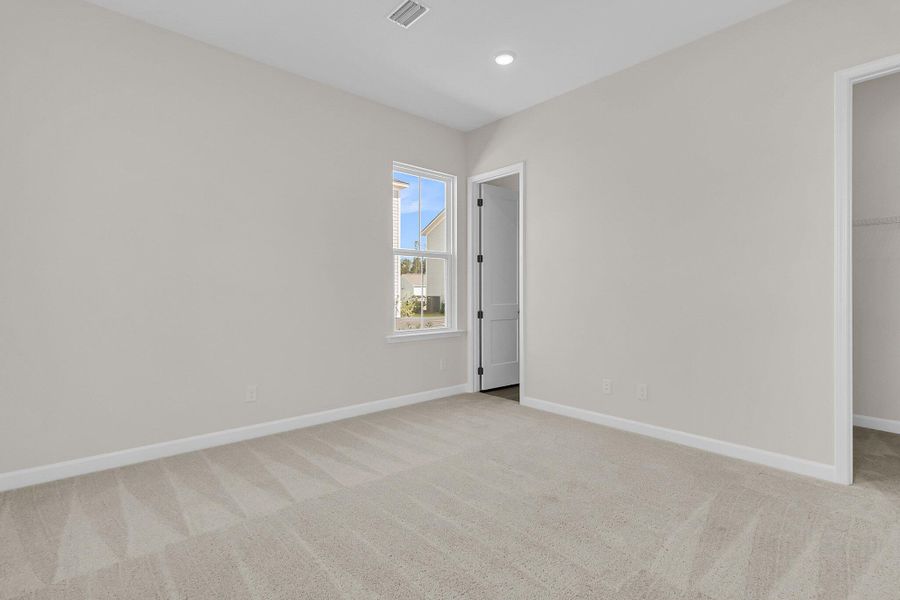 Spacious, unfurnished interior of a new home in Midtown at Nexton, Summerville (Image 27).