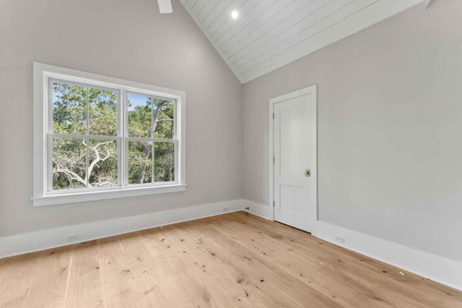 Spacious, unfurnished interior of a new home in , Johns Island (Image 21).