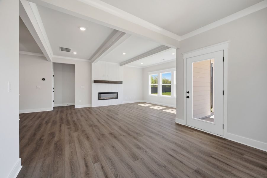 *Photo of example home. Selections & Features may differ from community. *Photo of example home. Selections & Features may differ from community.