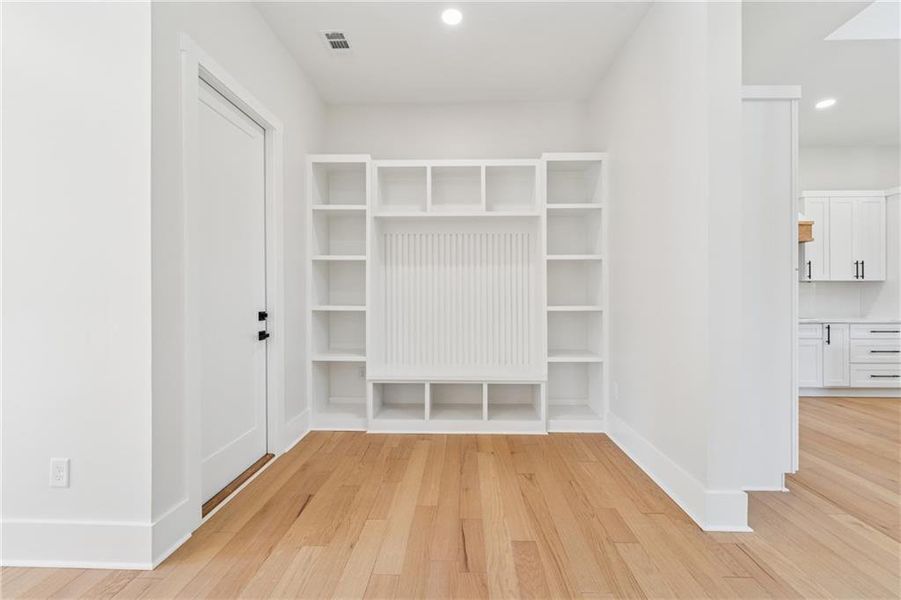 Image 43 of a home in .