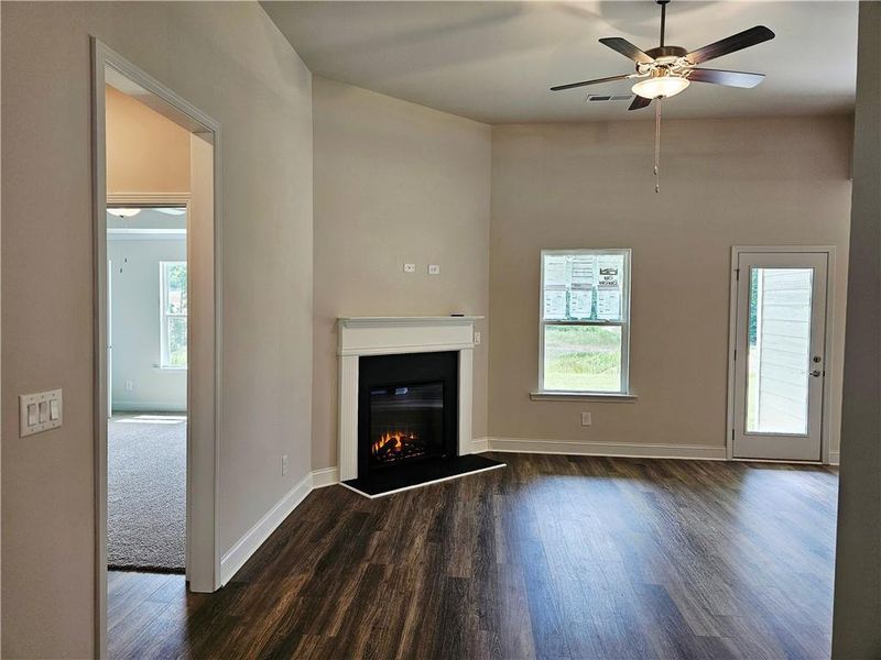 Spacious, unfurnished interior of a new home in Park Place, Bowdon (Image 10).