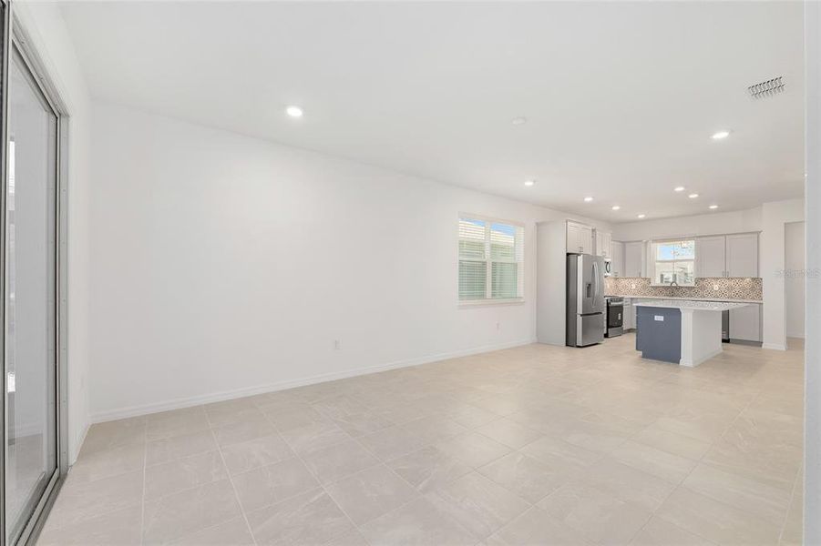 Spacious, unfurnished interior of a new home in , Ocala (Image 35). Spacious, unfurnished interior of a new home in , Ocala (Image 35).