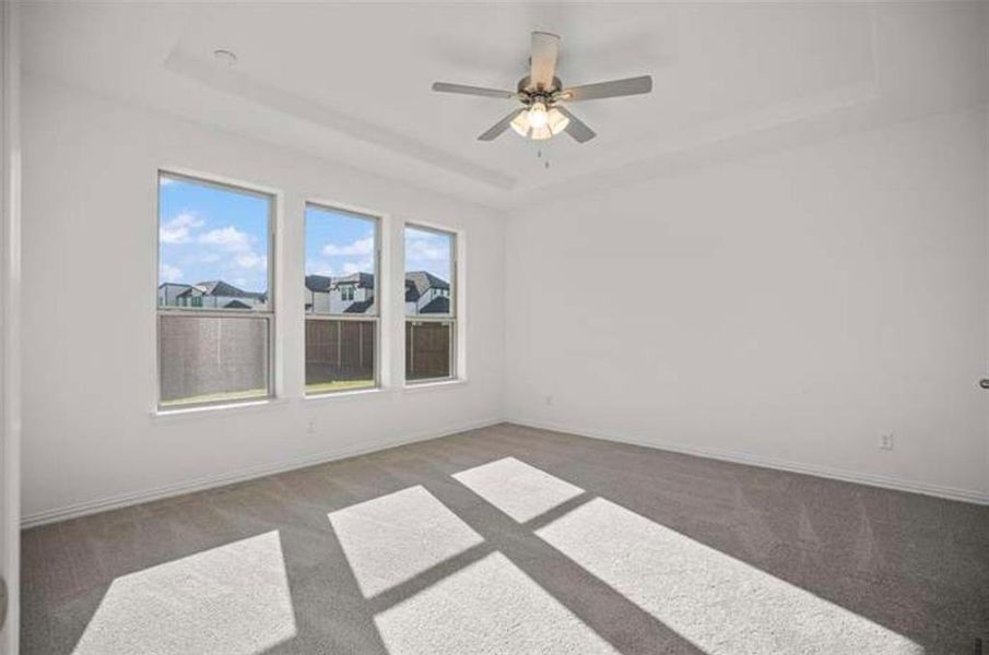 Spacious, unfurnished interior of a new home in Whitewing Trails, Princeton (Image 19).