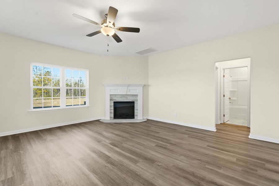 Representative unfurnished interior of a home built from the The Catherine by RTS Homes in The Village at Sassafras, Allenhurst (Image 17).
