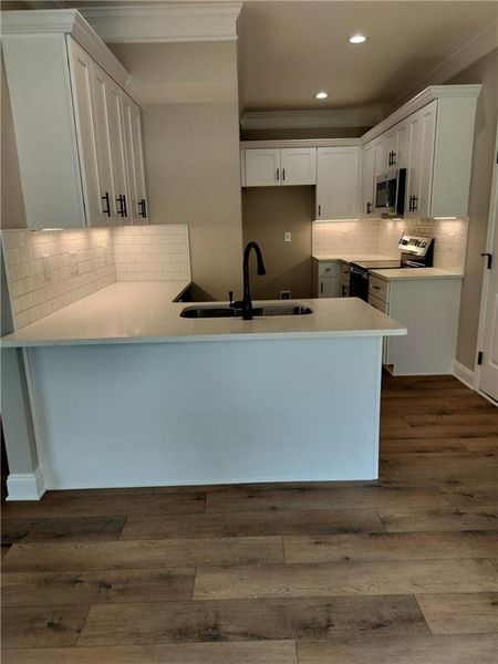 Furnished interior view inside a new home in , Franklin Springs (Image 8).