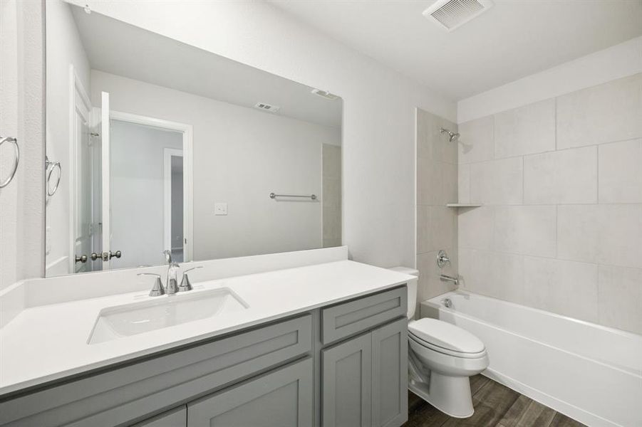 Furnished interior view inside a new home in Santorini, Seagoville (Image 5). Furnished interior view inside a new home in Santorini, Seagoville (Image 5).