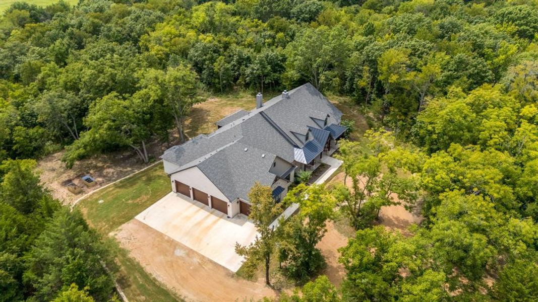 Image 34 of a home in . Image 34 of a home in .