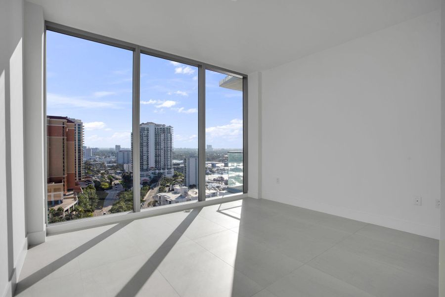 Guest Suite (2) Guest Suite (2)