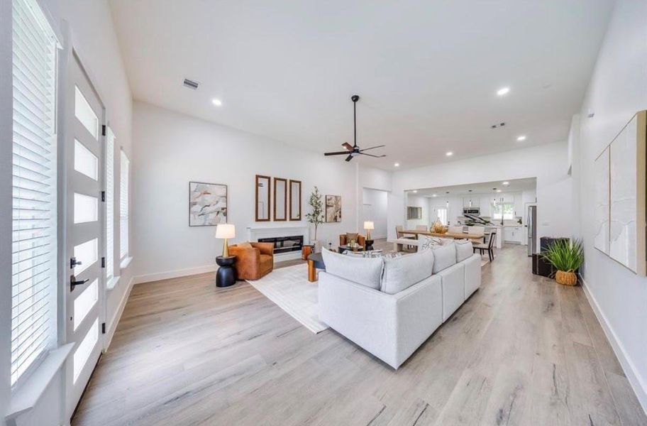 Photos are of a similar home with the same floor plan. Furnishings and staging shown are for illustrative purposes only.