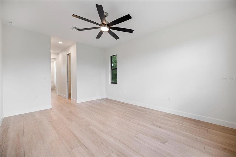 Spacious, unfurnished interior of a new home in , North Port (Image 15). Spacious, unfurnished interior of a new home in , North Port (Image 15).