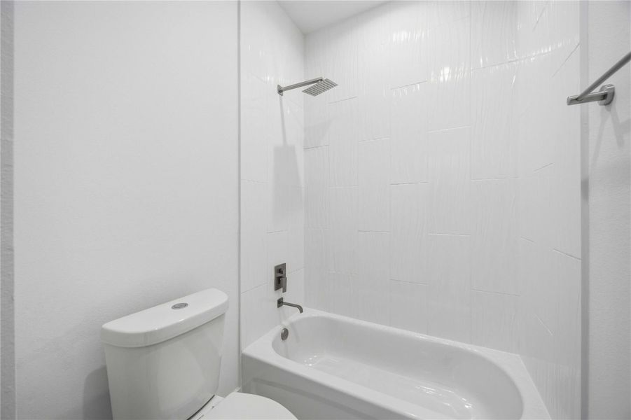 Furnished interior view inside a new home in , Houston (Image 6).