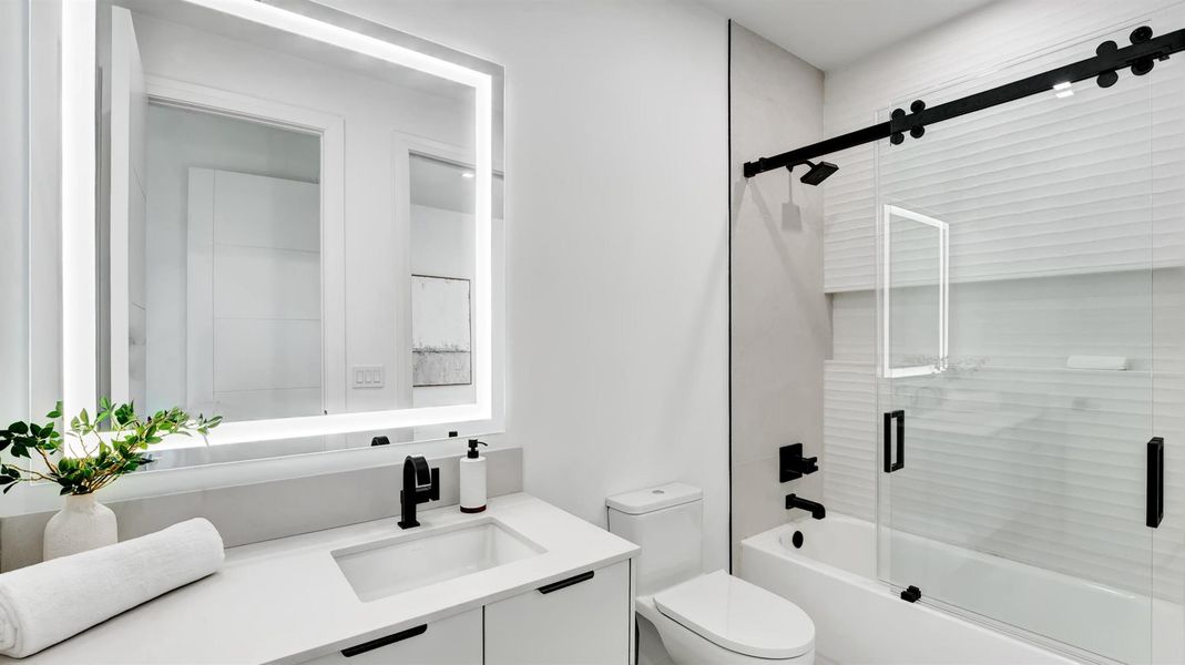 Furnished interior view inside a new home in , Boca Raton (Image 7). Furnished interior view inside a new home in , Boca Raton (Image 7).