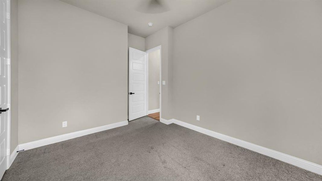 Spacious, unfurnished interior of a new home in Dry Creek East, Poolville (Image 32).