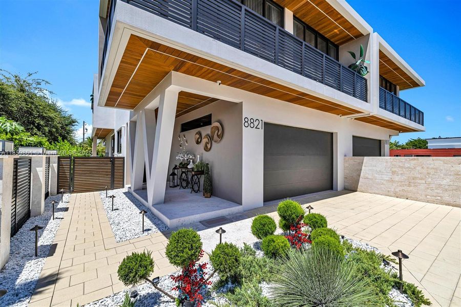 Front exterior of a new home in , Miami, FL, highlighting curb appeal (Image 1).