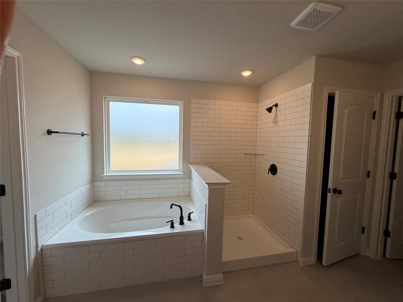 Furnished interior view inside a new home in Berry Creek Highlands, Georgetown (Image 13). Furnished interior view inside a new home in Berry Creek Highlands, Georgetown (Image 13).