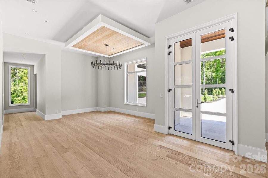 Spacious, unfurnished interior of a new home in , Davidson (Image 16).