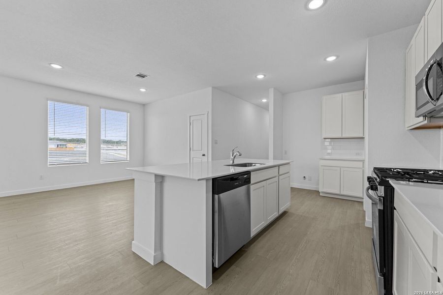 Furnished interior view inside a new home in Grace Valley, Marion (Image 9).