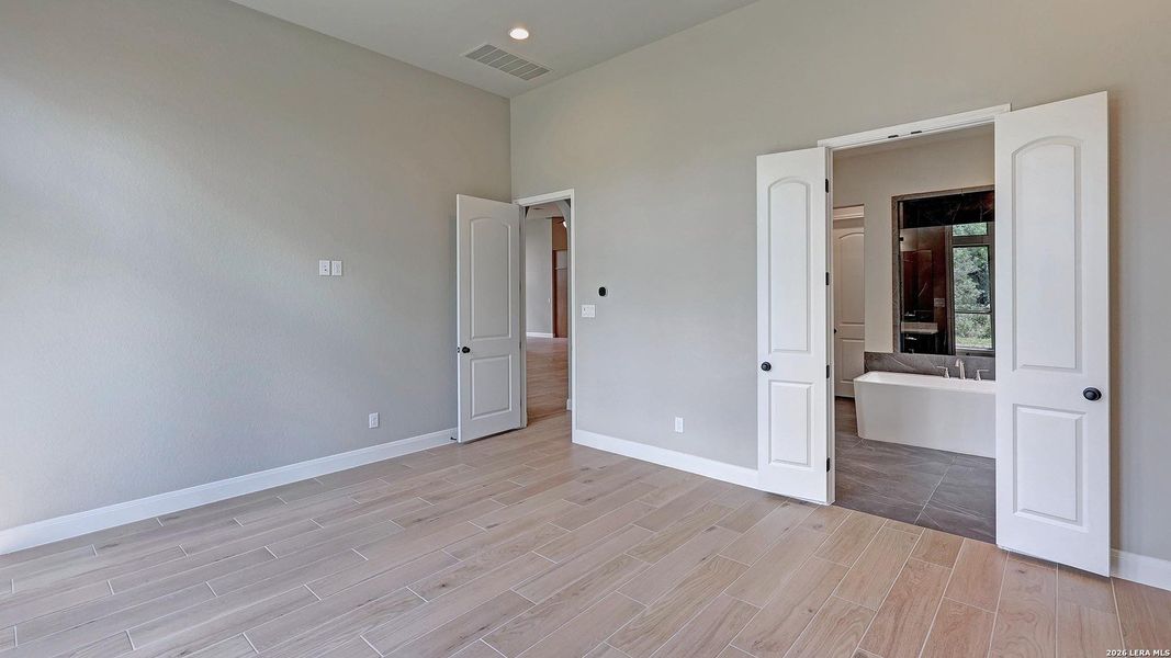 Spacious, unfurnished interior of a new home in Megan's Landing, Castroville (Image 26).
