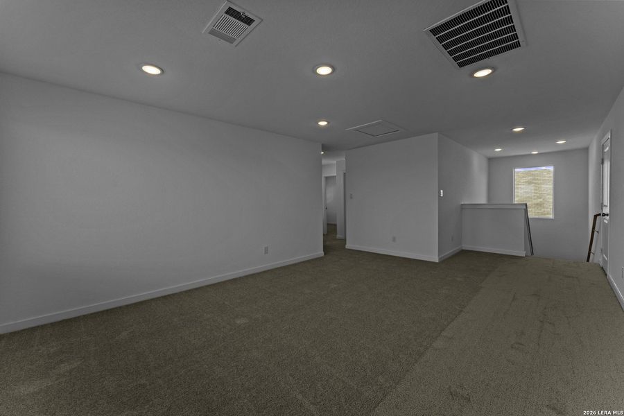 Spacious, unfurnished interior of a new home in Waterwheel, San Antonio (Image 15).