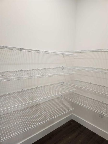 Spacious, unfurnished interior of a new home in , Homosassa (Image 14).