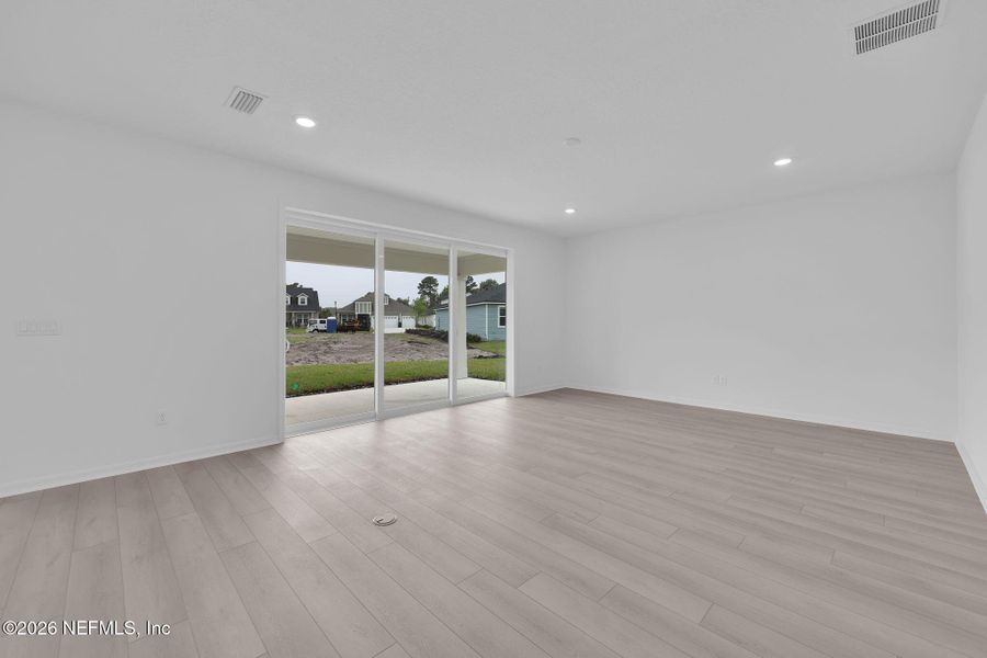 Spacious, unfurnished interior of a new home in Hyland Trail, Green Cove Springs (Image 24). Spacious, unfurnished interior of a new home in Hyland Trail, Green Cove Springs (Image 24).