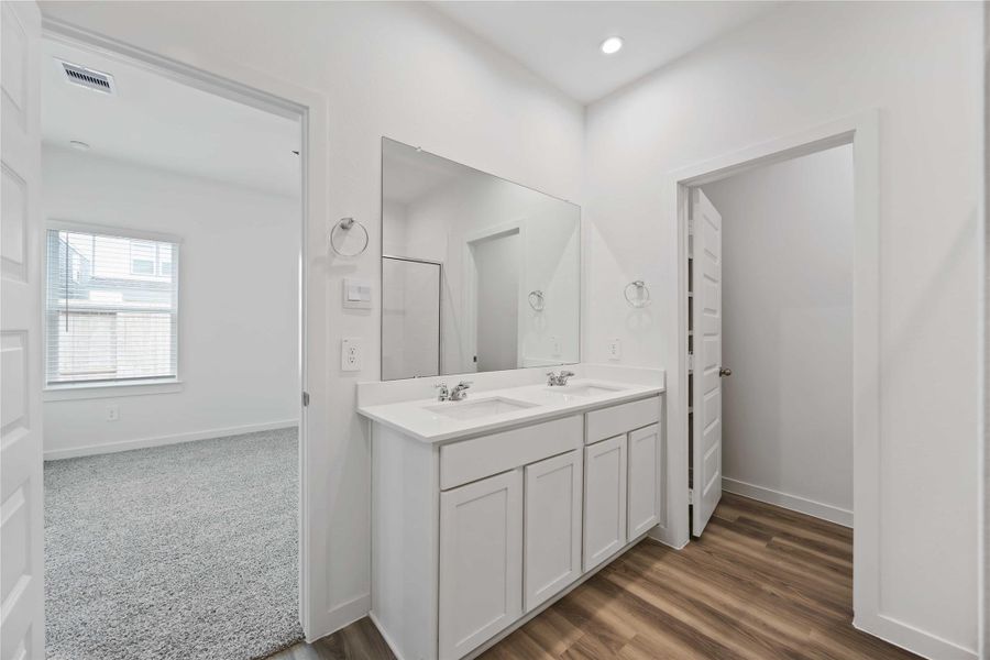 Furnished interior view inside a new home in Grand West, Houston (Image 7).