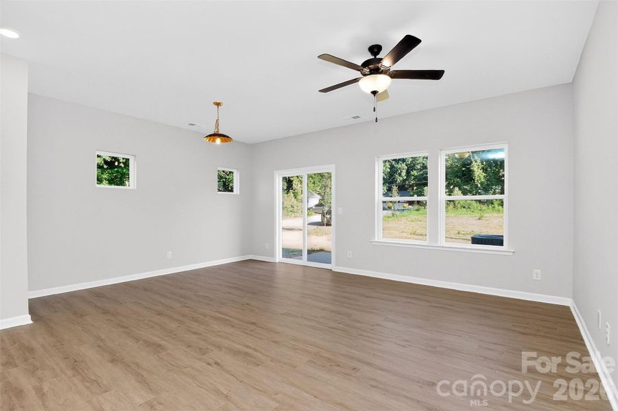 Spacious, unfurnished interior of a new home in , Charlotte (Image 18).