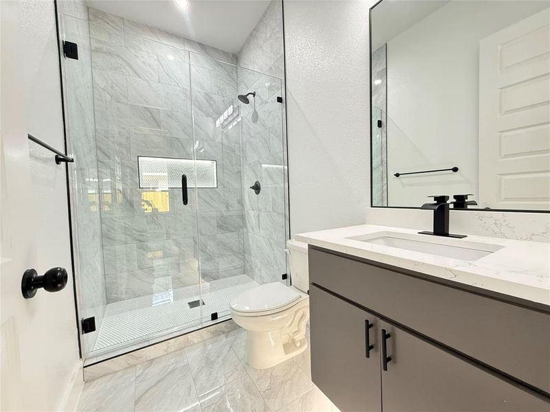 Furnished interior view inside a new home in , Dallas (Image 5).