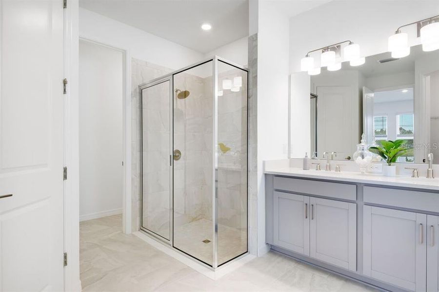 Furnished interior view inside a new home in Ardisia Park, New Smyrna Beach (Image 7).