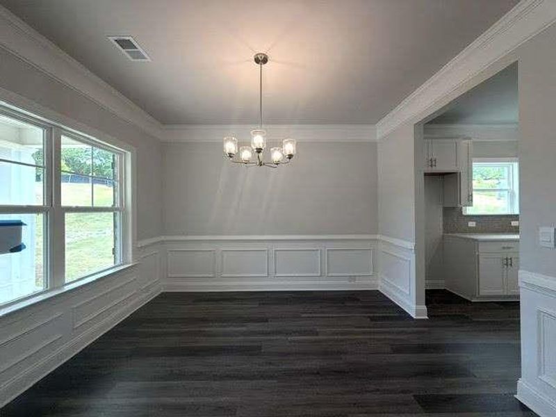 Spacious, unfurnished interior of a new home in Tuscany Hills, Douglasville (Image 18).