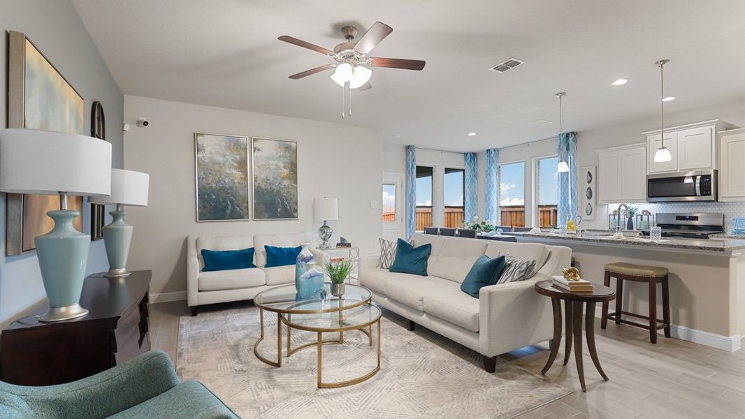 Furnished interior view inside a new home in Legado, Cleburne (Image 16).