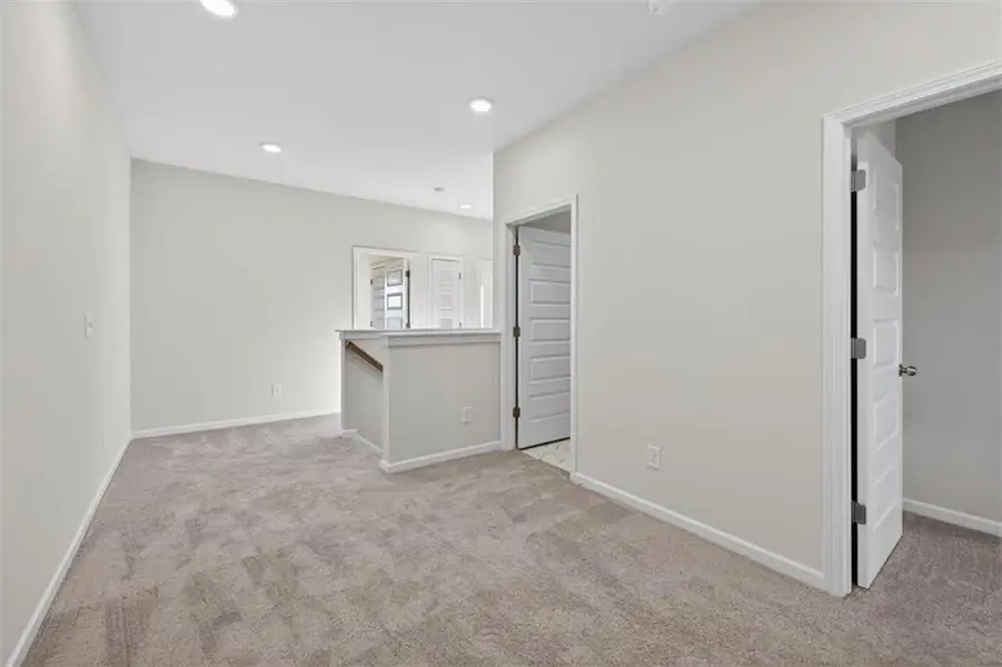 Spacious, unfurnished interior of a new home in Franklin Manor, Lawrenceville (Image 42). Spacious, unfurnished interior of a new home in Franklin Manor, Lawrenceville (Image 42).