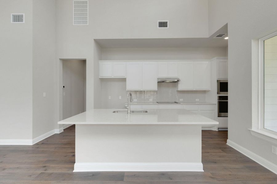 Image 23 of a home in Crescent Bluff. Image 23 of a home in Crescent Bluff.