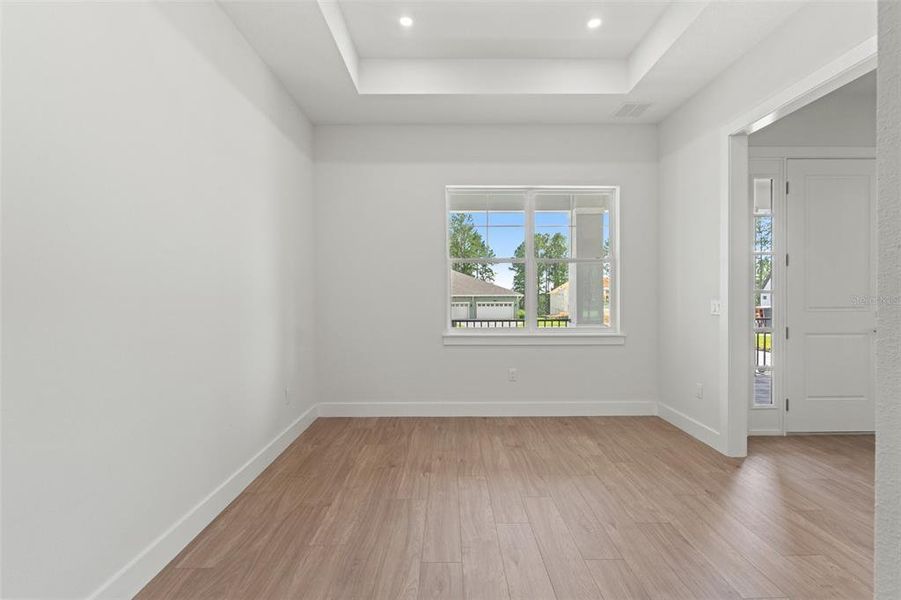 Spacious, unfurnished interior of a new home in Southern Hills Plantation, Brooksville (Image 30). Spacious, unfurnished interior of a new home in Southern Hills Plantation, Brooksville (Image 30).