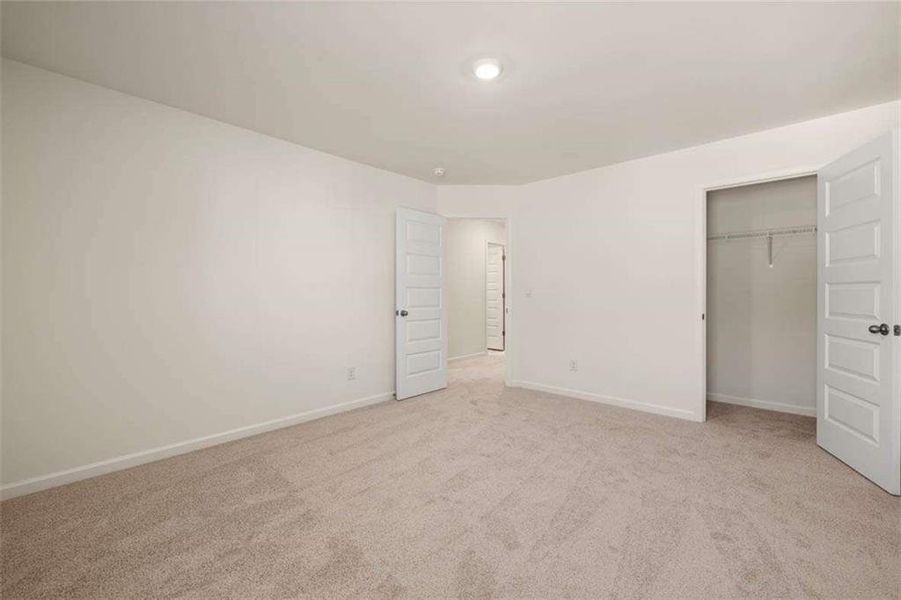 Spacious, unfurnished interior of a new home in Shoal Creek, Hampton (Image 14). Spacious, unfurnished interior of a new home in Shoal Creek, Hampton (Image 14).