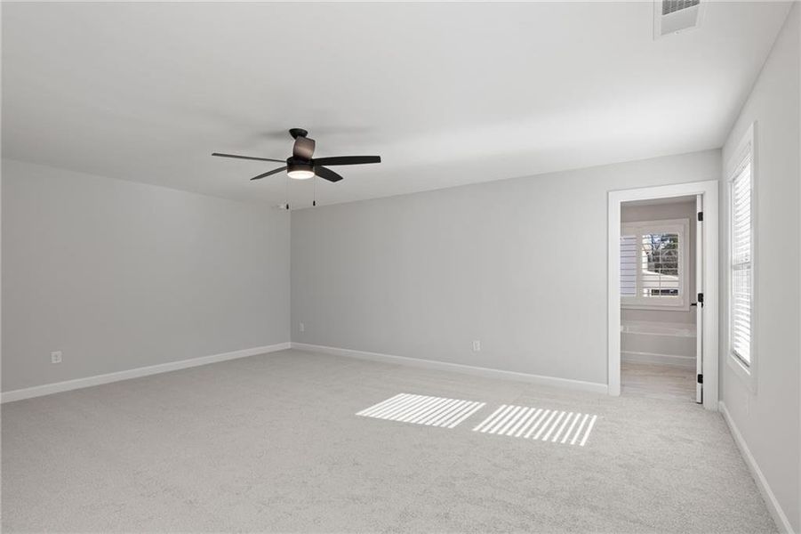 Spacious, unfurnished interior of a new home in Oak Valley Estates, Marietta (Image 42).