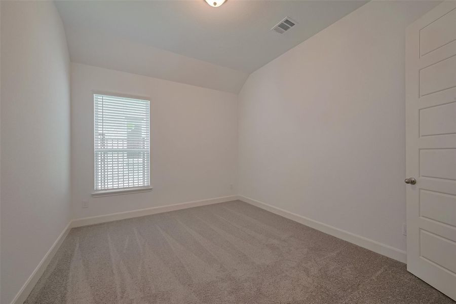 Spacious, unfurnished interior of a new home in Lago Mar, Texas City (Image 30). Spacious, unfurnished interior of a new home in Lago Mar, Texas City (Image 30).