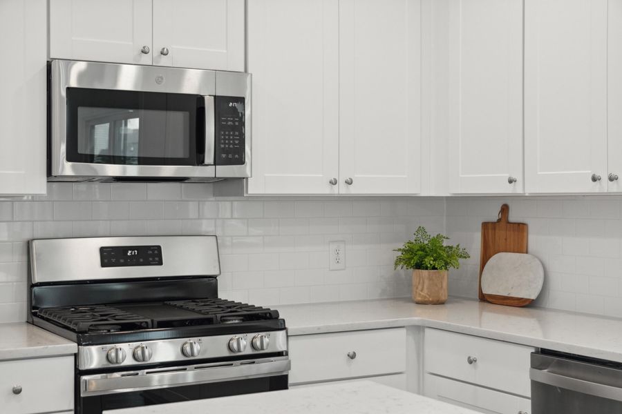 Image 21 of a home in .