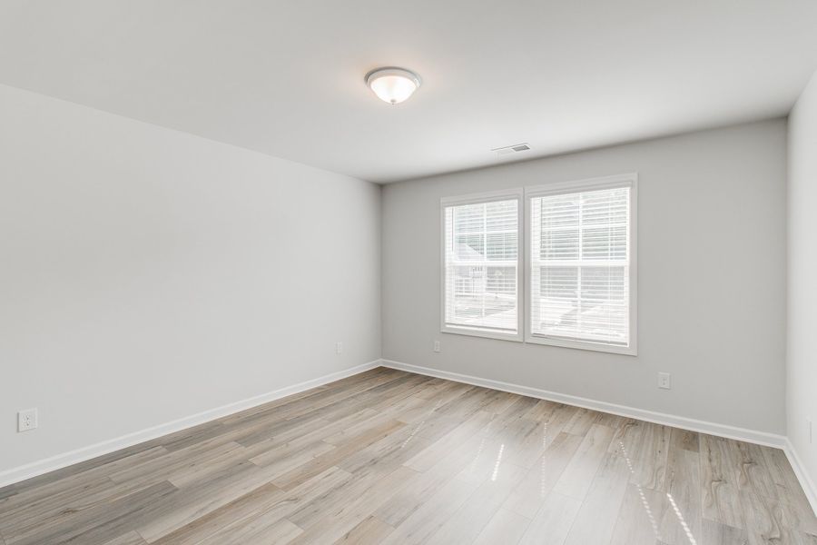 Spacious, unfurnished interior of a new home in Winston Point, Gilbert (Image 26). Spacious, unfurnished interior of a new home in Winston Point, Gilbert (Image 26).