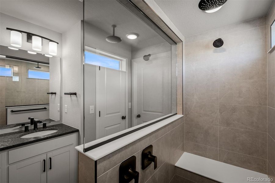 Image 27 of a home in Revel Crossing at Wolf Ranch – The Ascent Collection.