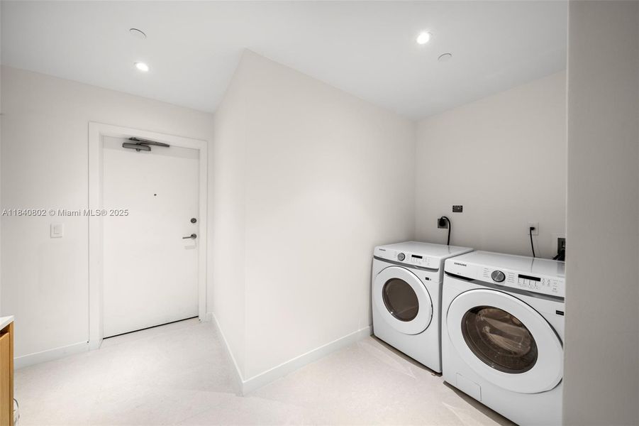 Furnished interior view inside a new home in , Miami Beach (Image 45).