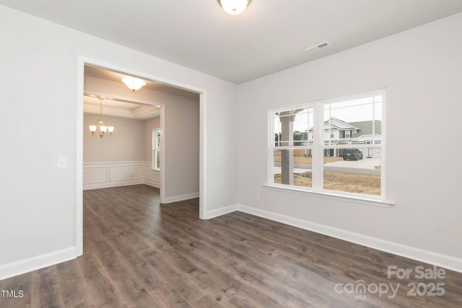 Spacious, unfurnished interior of a new home in Northlake, Statesville (Image 14).