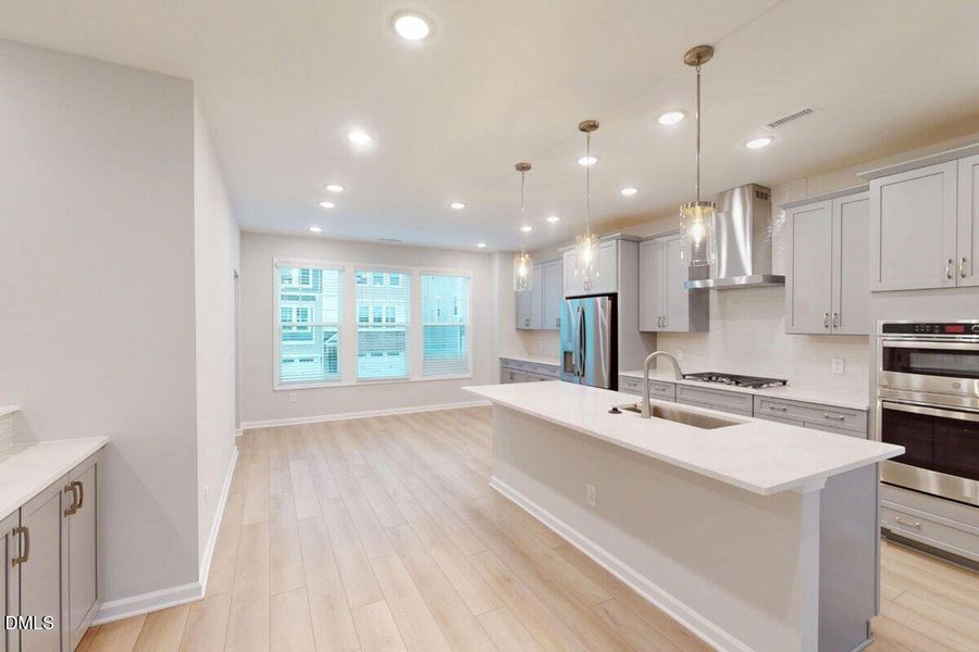 3986897_50034 3986897_50034