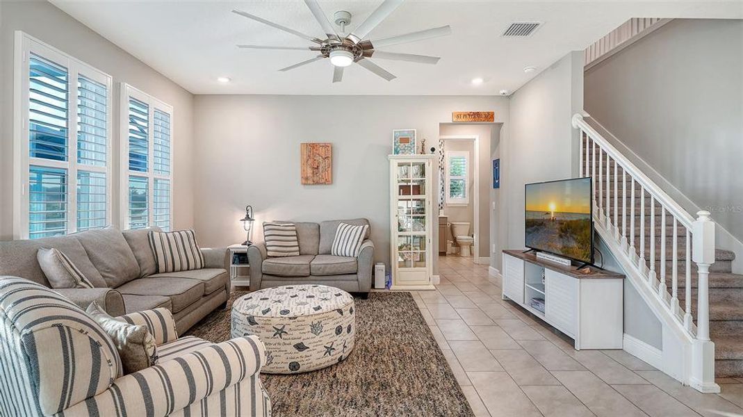 Furnished interior view inside a new home in Star Farms at Lakewood Ranch, Bradenton (Image 4).